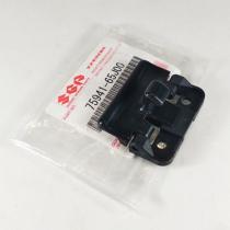 SUZUKI 75941-65J00-000 - CIERRE, GUANTERA CENTRAL G