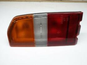 SANTANA 35603-81A10 - YR8 LAMP ASSY,RR COM