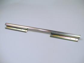 LAND ROVER MUC2322 - GUIA DE CRISTAL DE PUERTA
